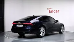2023 Audi A7 55 TFSI e Quattro Premium — фото 2
