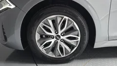 2022 Kia K5 Signature — фото 5