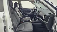 2023 Hyundai Venue 1.6 Smart — фото 11