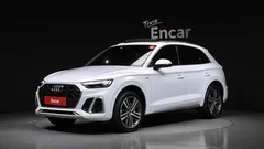 2023 Audi Q5 40 TDI Quattro Premium, белый — фото 1