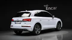 2023 Audi Q5 40 TDI Quattro Premium, белый — фото 2