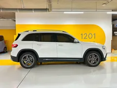 2023 Mercedes-Benz GLB-Class GLB250 4MATIC — фото 7