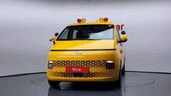 2022 Hyundai Staria L3.5 Kinder Safety Car — фото 3