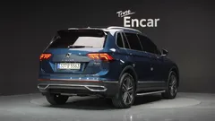 2022 Volkswagen Tiguan 2.0 TDI 4Motion Prestige — фото 2