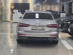 2022 Audi A6 40 TDI Quattro Premium — фото 4
