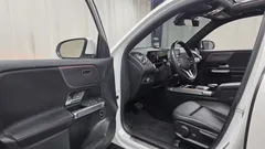 2022 Mercedes-Benz GLB-Class GLB200 d — фото 10