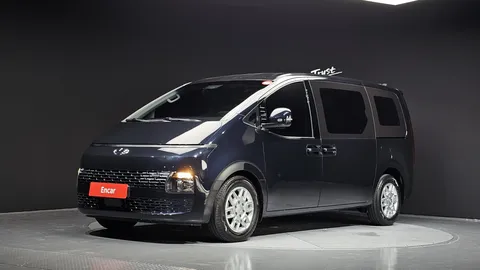 2022 Hyundai Staria Cargo 5-Seater