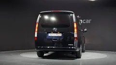 2022 Hyundai Staria Cargo 5-Seater — фото 4