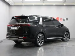 2023 Kia Carnival Diesel 9-Seater Signature — фото 3