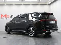 2023 Kia Carnival Diesel 9-Seater Signature — фото 4