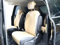 2023 Kia Carnival Diesel 9-Seater Signature — фото 20