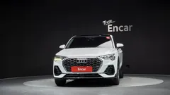 2022 Audi Q3 35 TDI Sportback — фото 3