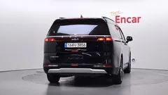 2022 Kia Carnival Diesel 9-Seater Prestige — фото 4
