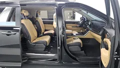 2022 Kia Carnival Diesel 9-Seater Prestige — фото 19