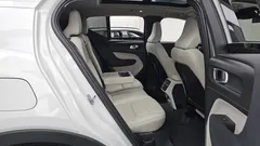 2023 Volvo XC40 B4 Ultimate Bright — фото 12