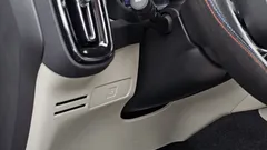 2023 Volvo XC40 B4 Ultimate Bright — фото 19