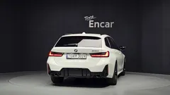 2023 BMW 3-Series M340i xDrive Touring — фото 4