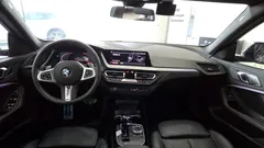 2023 BMW 2-Series 220i M Sports — фото 14