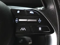 2022 Hyundai Staria Cargo 3-Seater — фото 18