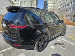 2023 Land Rover Discovery D300 R-Dynamic HSE — фото 2