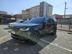 2023 Land Rover Discovery D300 R-Dynamic HSE — фото 16