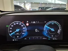 2023 Kia Sportage Prestige 2WD — фото 16