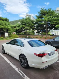 2022 Mercedes-Benz S-Class S350 d — фото 16