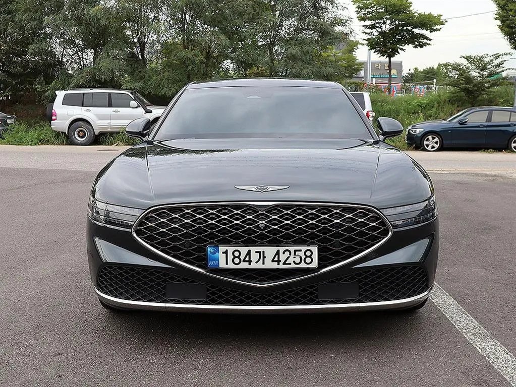 2022 Genesis G90 Gasoline 3.5 Turbo AWD