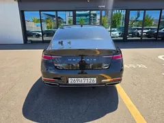 2023 Genesis G90 Gasoline 3.5 Turbo AWD — фото 3