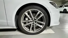 2022 Audi A7 55 TFSI Quattro Premium — фото 16