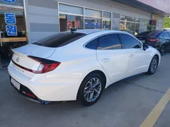 2022 Hyundai Sonata 2.0 — фото 6