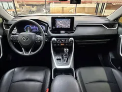 2023 Toyota RAV4 2.5 2WD Hybrid XLE — фото 7