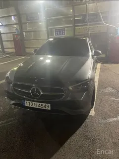 2022 Mercedes-Benz C-Class C200 4MATIC Avantgarde — фото 4