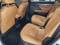 2025 Toyota Highlander 2.5 4WD Platimum — фото 15