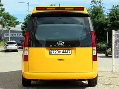 2023 Hyundai Staria L3.5 Kinder Safety Car — фото 4