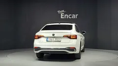 2023 Volkswagen Jetta 1.5 TSI Prestige — фото 4