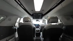 2023 Kia Carnival Gasoline 7-Seater Hi-Limousine — фото 19