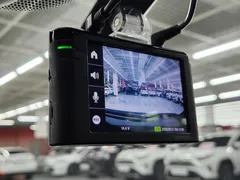 2023 Toyota Crown 2.5 4WD Hybrid, белый — фото 15