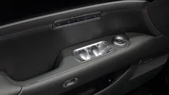 2023 Genesis G90 Gasoline 3.5 Turbo AWD — фото 17