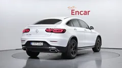 2023 Mercedes-Benz GLC-Class GCL300 4MATIC Coupe — фото 2