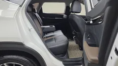 2023 Kia Seltos Gasoline 1.6 Turbo 4WD — фото 11