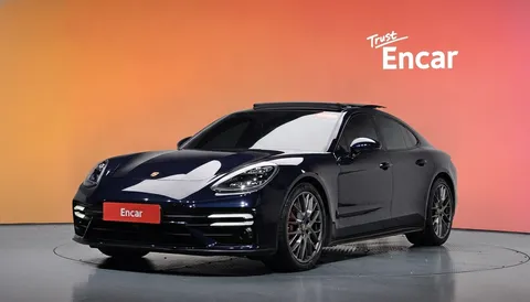 2021 Porsche Panamera 4.0 GTS