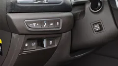 2021 Genesis G90 3.3 T AWD, чёрный — фото 16