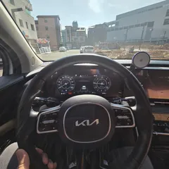 2023 Kia Carnival Diesel 9-Seater Signature — фото 6