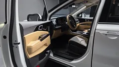 2023 Kia Carnival Gasoline 9-Seater Noblesse — фото 10