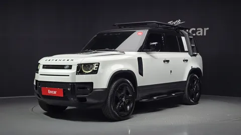 2023 Land Rover Defender 110 D250 SE