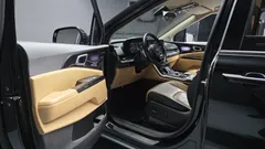 2023 Kia Carnival Diesel 9-Seater Signature — фото 10