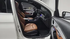 2022 Mercedes-Benz GLC-Class GLC300e 4MATIC — фото 11