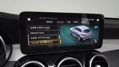 2022 Mercedes-Benz GLC-Class GLC300e 4MATIC — фото 16