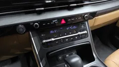 2023 Kia Carnival Diesel 9-Seater Prestige — фото 17